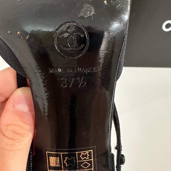 Chanel Black Fabric Point Toe D'Orsay Heels Size 7.5 - Picture 13 of 15